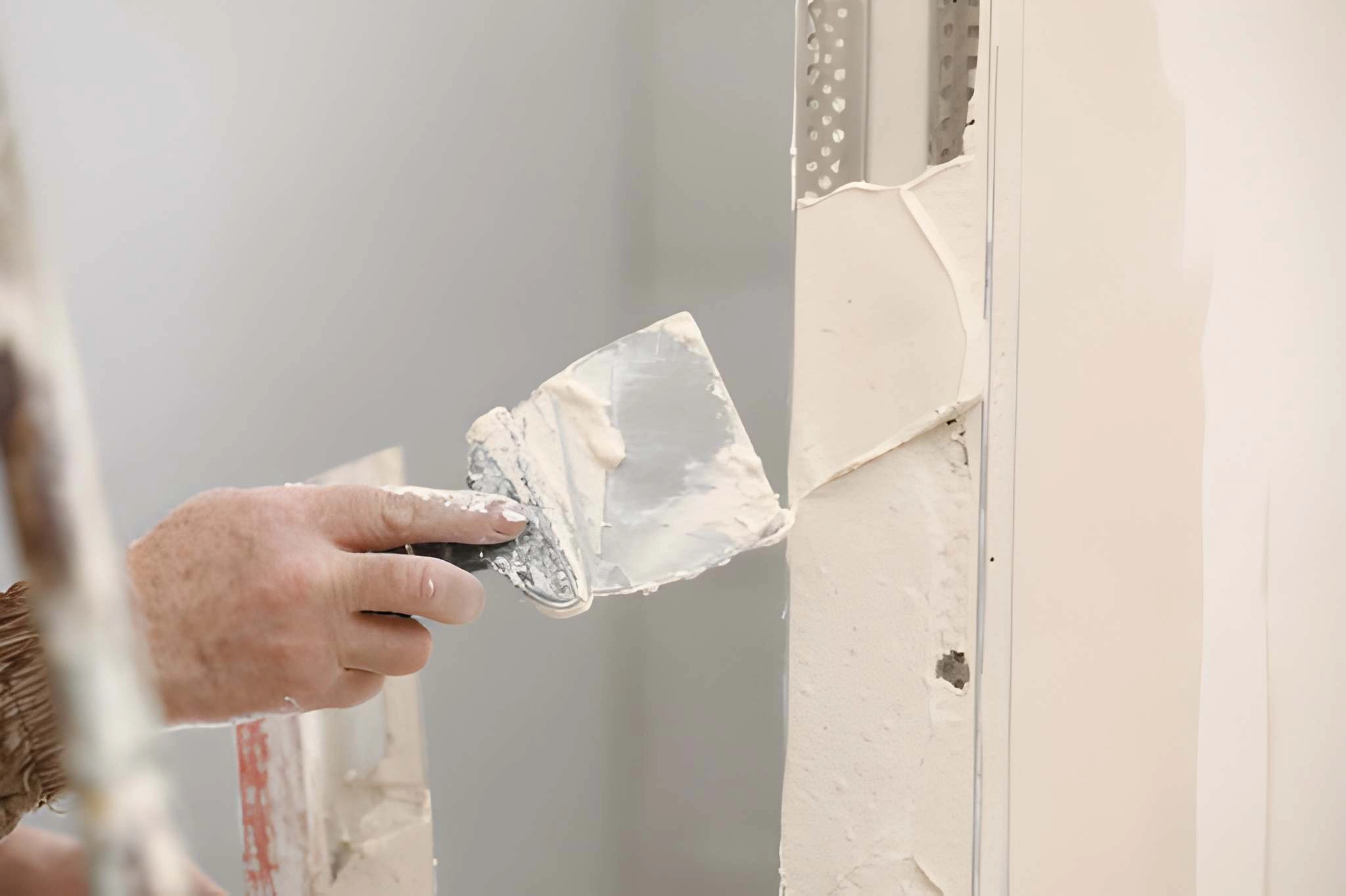 Drywall repair Charleston SC wall patching and finish blending